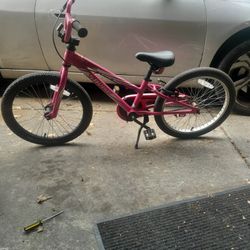 20" Girls Specialized Bike