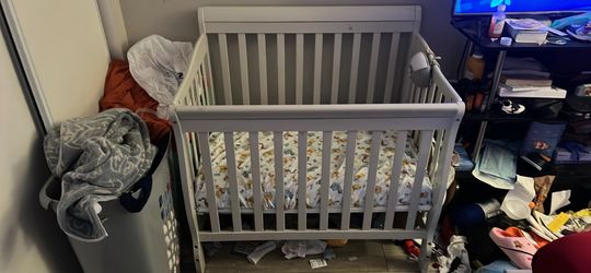 Mini Crib