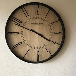 $15 Wall Clock,  NEW   19 1/2 Diameter