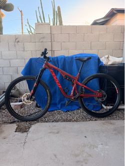 Pivot Trail 429