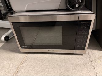 🔥 Panasonic 1.2 Cu. Ft. 1200W Microwave - Stainless Steel 🔥