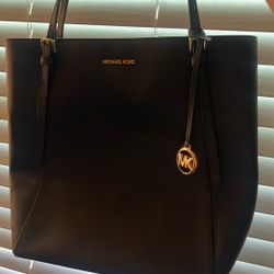 Michael Kors tote Bag