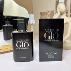 ACQUA DI GIORGIO ARMANI