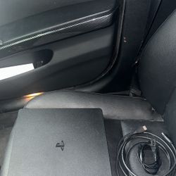 PS4 Slim