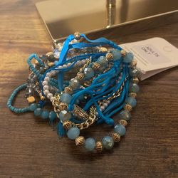 9 Sparkling Bracelet Set