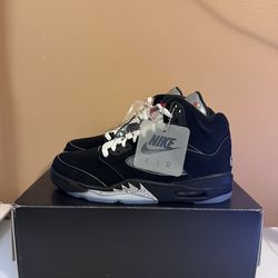 Jordan 5 Black Metallic Reimagined 2025