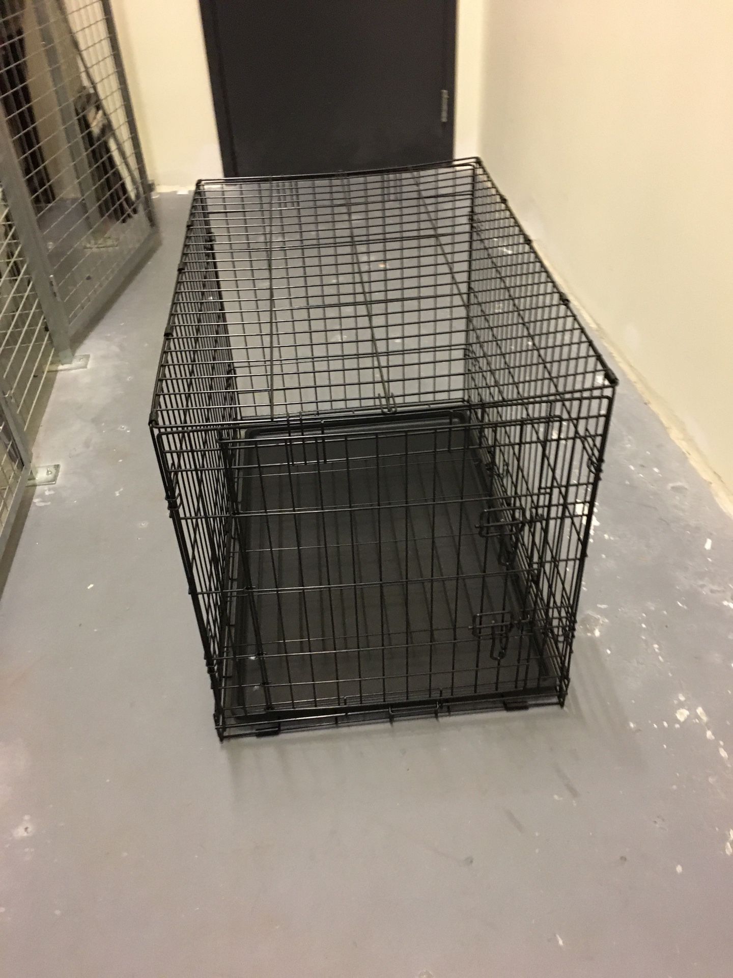 Pet Crate - Frsico 36” Wire