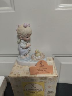 Precious Moments Figurine