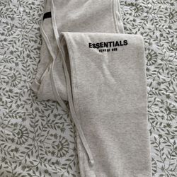 ESSENTIALS FEAR OF GOD JOGGERS | Small