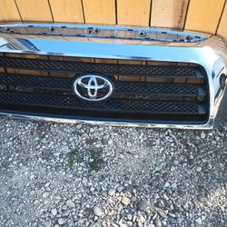 Toyota Tundra Front Grill 2007-2009