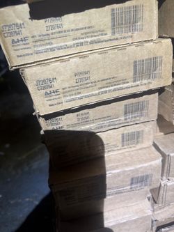 Floor tile
