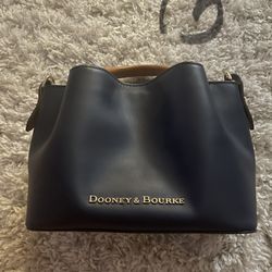 Dooney And Bourke 