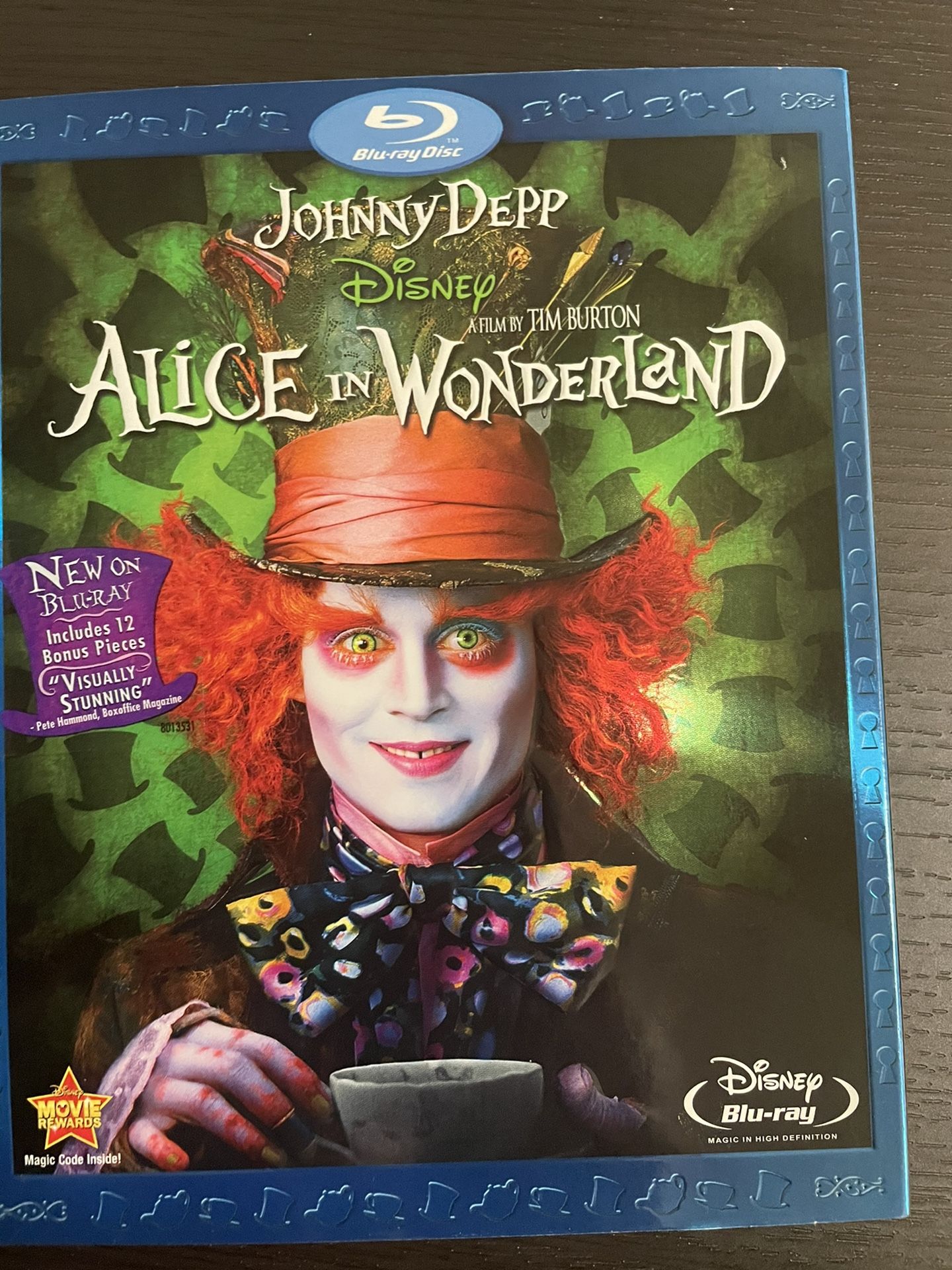 Alice in Wonderland (2010) Blu - Ray