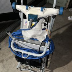 Hammer Head Pool Machine 