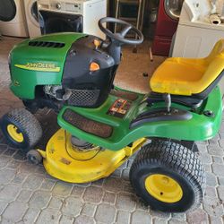 JOHN DEERE L110 