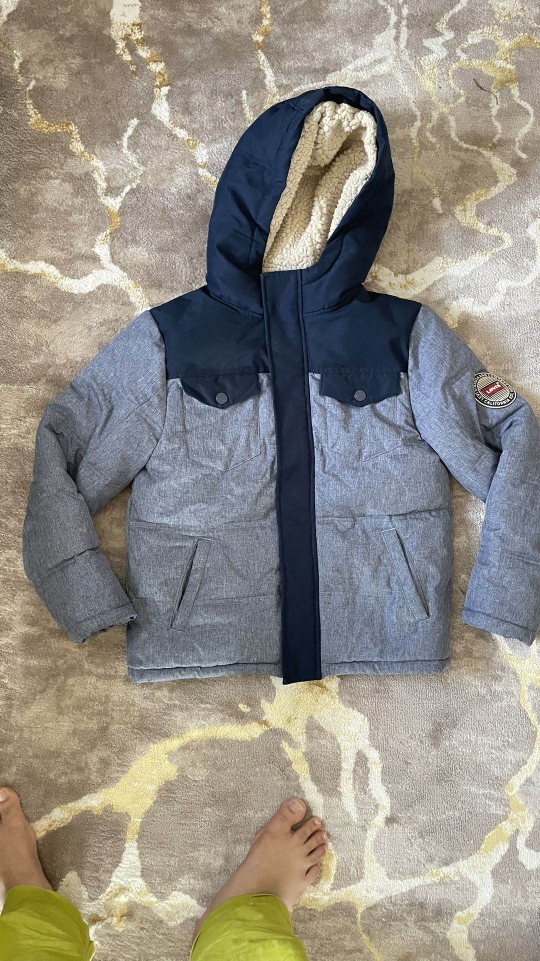 Boys levis winter jacket coat size 14/16 preowned in good condition