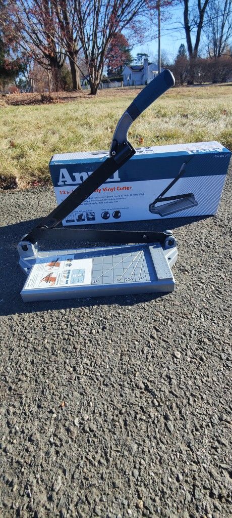 12" Heavy Duty Tile Cutter (Brand New)