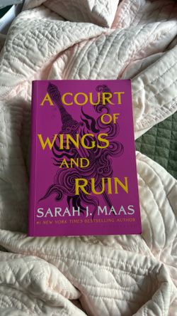 A Court of Wings and Ruin