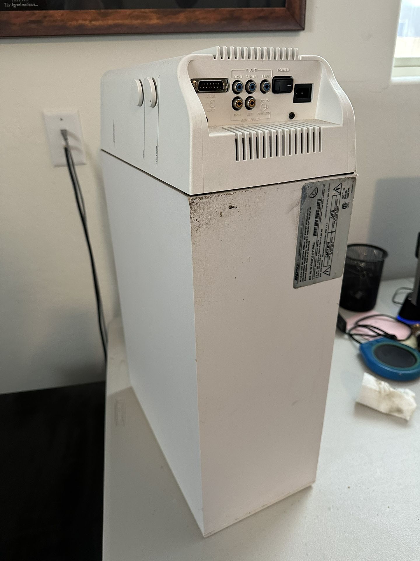 Bose acoustimas 15 Powered Subwoofer base module with cable