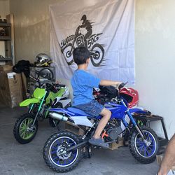 Kids 50cc gas powered dirt bike