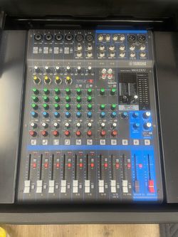 Yamaha MG12XU Mixer