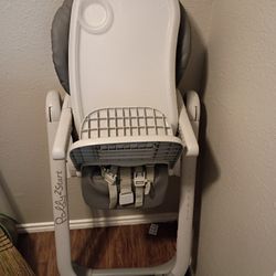 Chicco Polly 2 Start