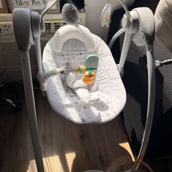 Winnie The Pooh Swing 