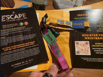 Escape Wonderland tickets ( friday & saturday )