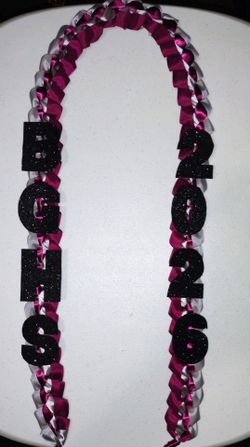 Graduation lei