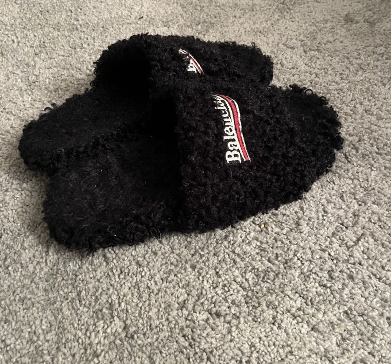Balenciaga Furry Slide