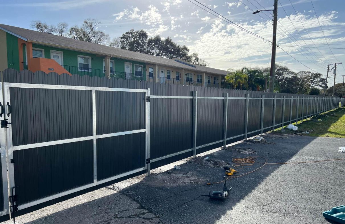 Dura fence