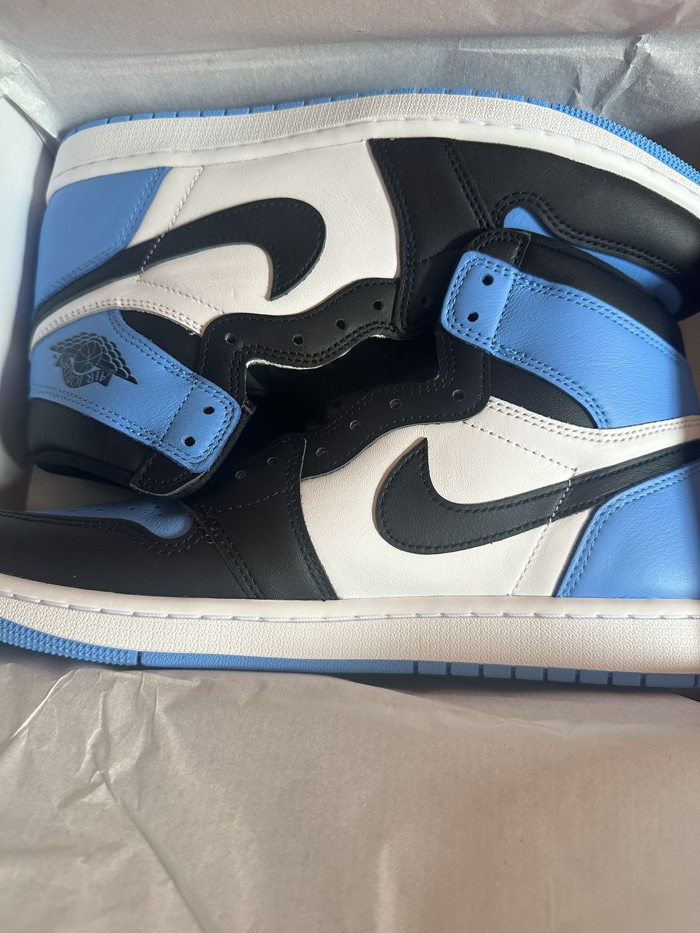 Jordan 1 Unc 