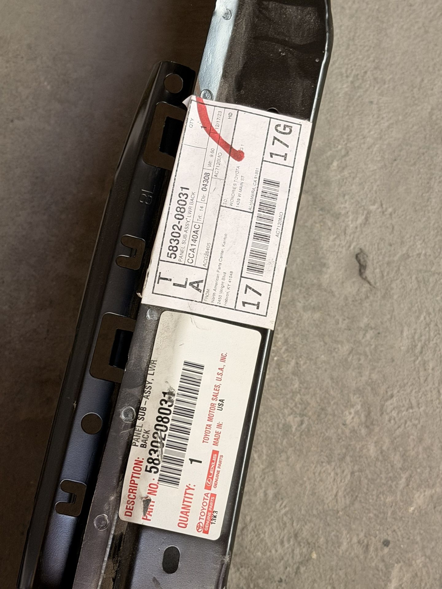 New Original! 2011-2020 Toyota Sienna Rear Body Panel