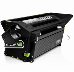 Twister T6 Trimming Machine + Leaf Collector Vacuum — Works Great, Good Condition