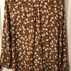 Intro Blouse . Size Large 