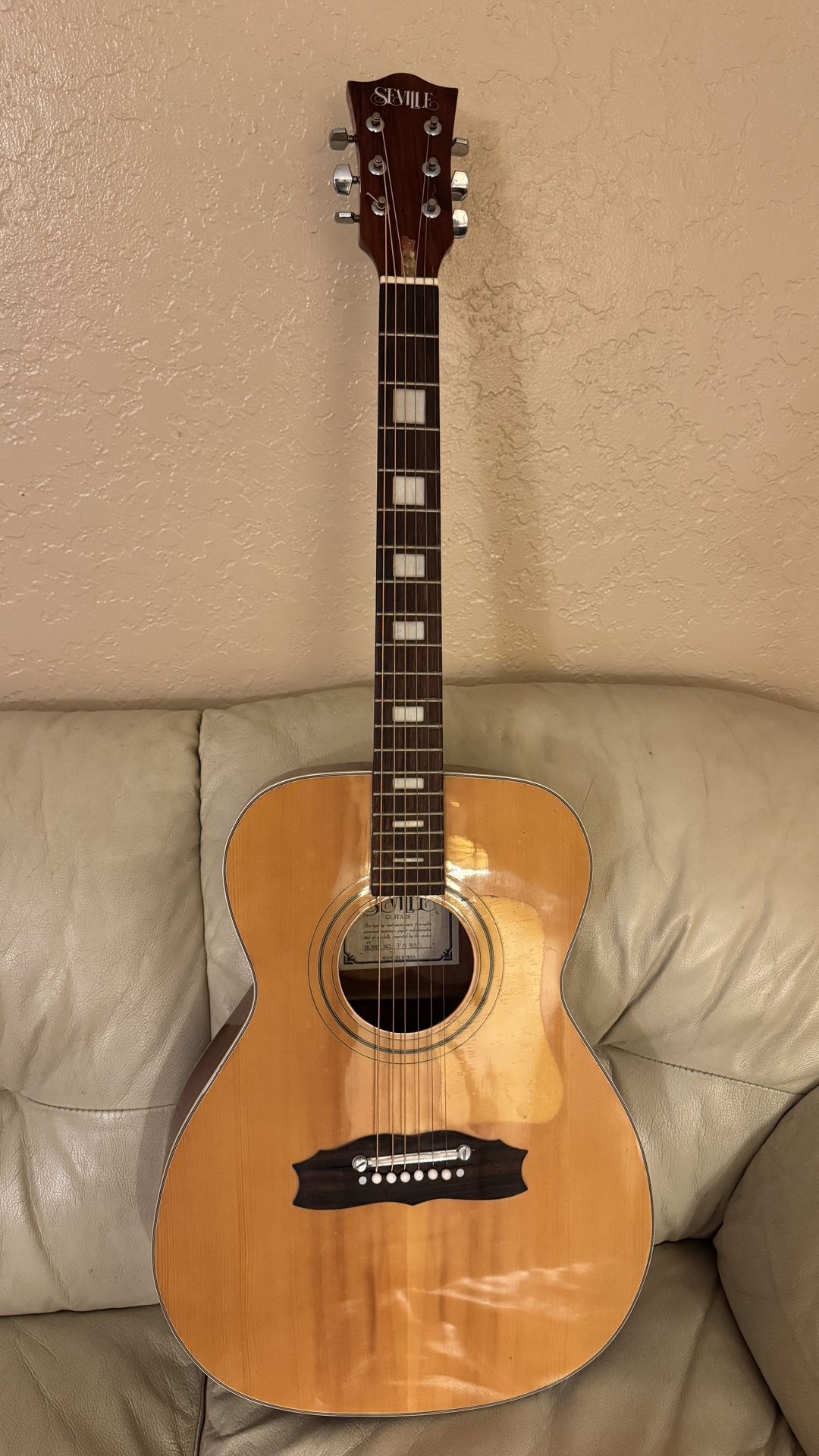 Seville Acoustic Guitar