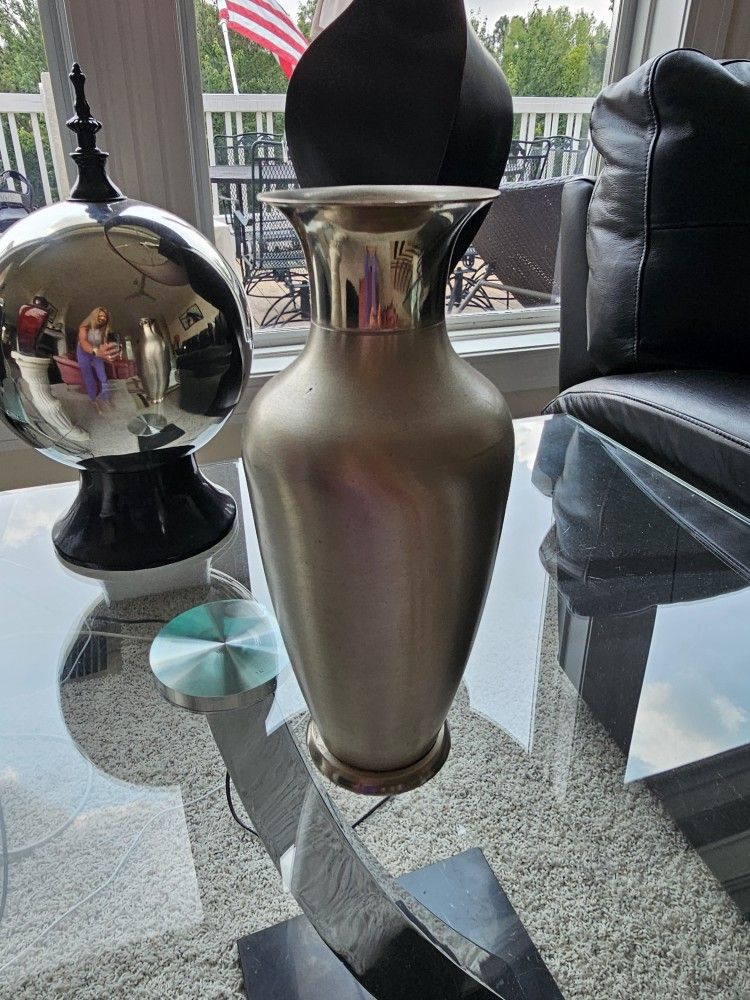 Silver Decrative Vase