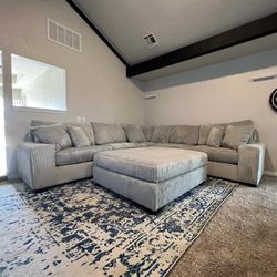 New Custom Couch! Choose Any Color! $1350!!