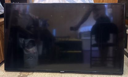 Samsung Flat Screen TV