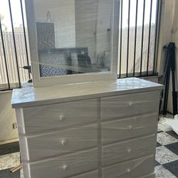 Dresser 8 Drawers Solid Wood