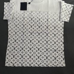 LV T-shirt