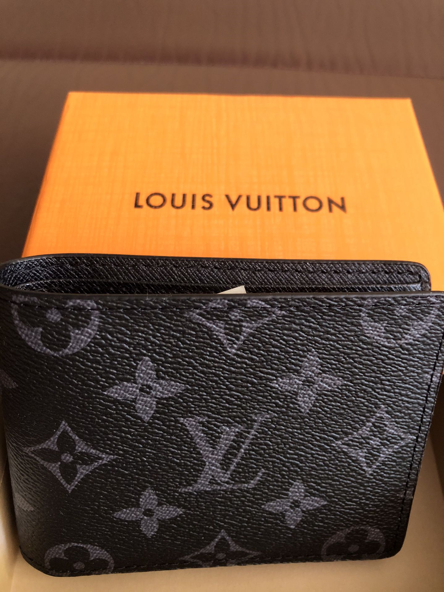 Louis Vuitton Wallet bifold Eclipse Monogram New