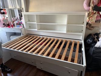 Twin bed