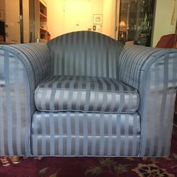 Ethan Allen  Oversized Arm Chair 