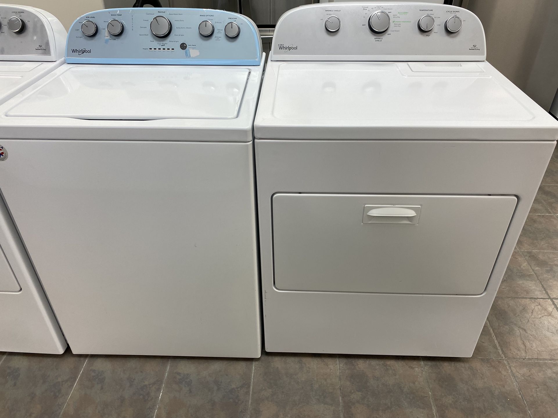 Whirlpool Washer And Electric Dryer Set