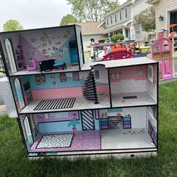 L.O.L. Dollhouse