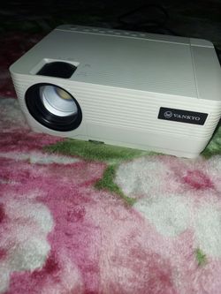Vankyo projector