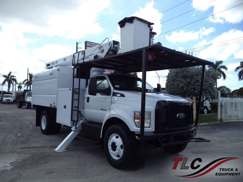 2017 Ford F-750 Diesel
