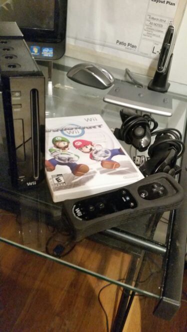 Nintendo wii with Mario kart