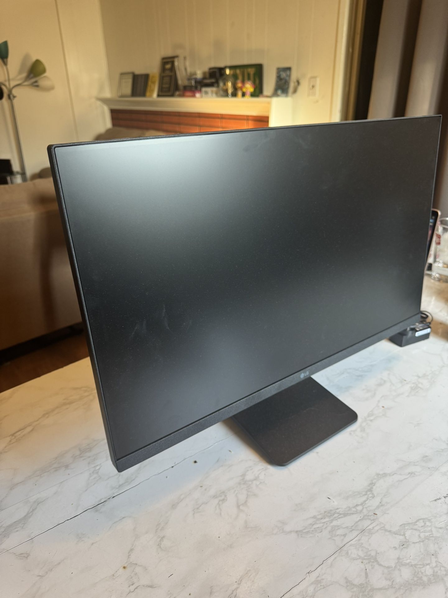 27" IPS Full HD 100Hz Borderless Design Monitor